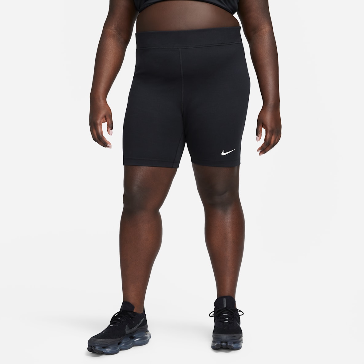 Nike Sportswear Classic Nike Sportswear Classic Women's High-Waisted 8" Biker Shorts (Plus Size)
