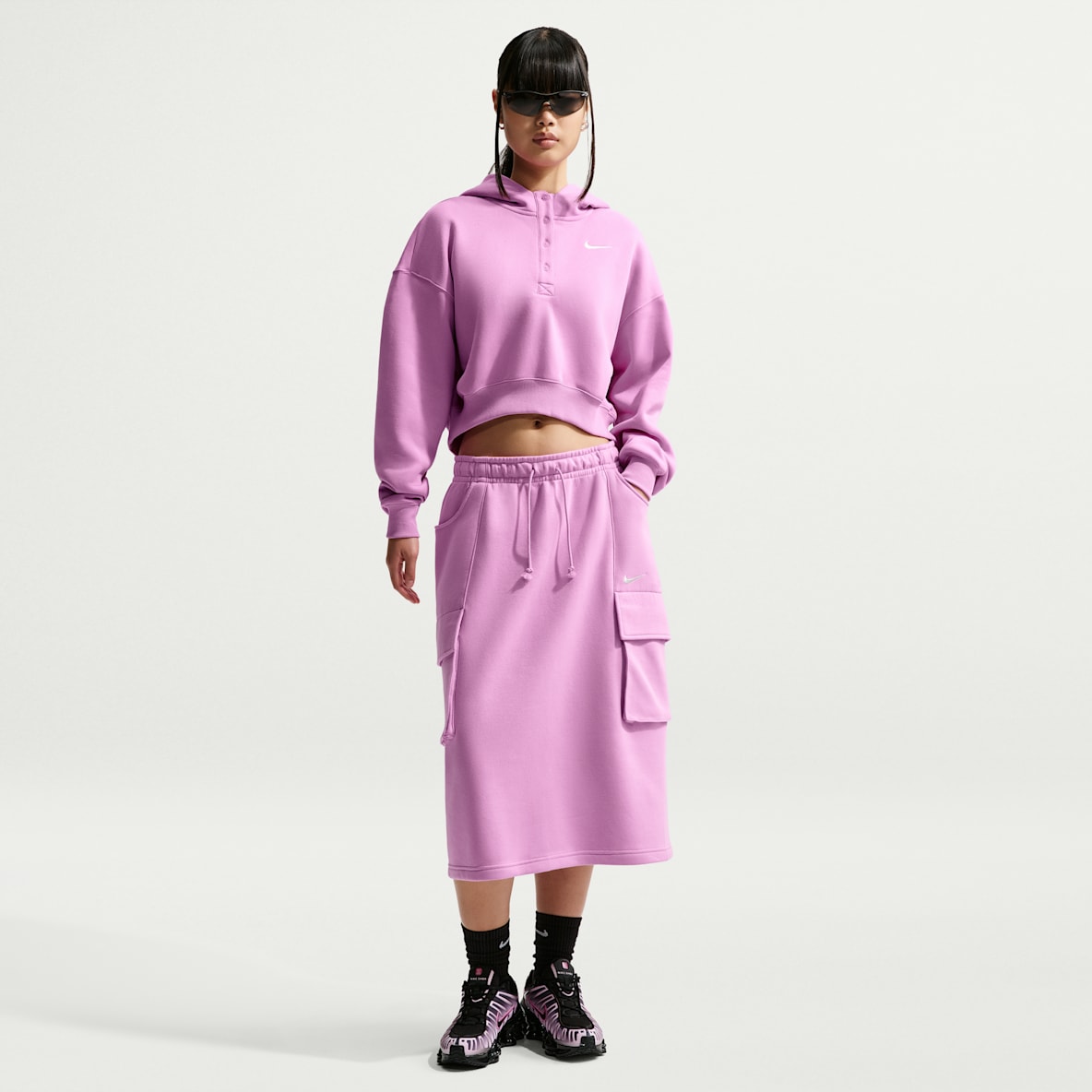 Nike Sportswear Phoenix Fleece Falda midi cargo para mujer