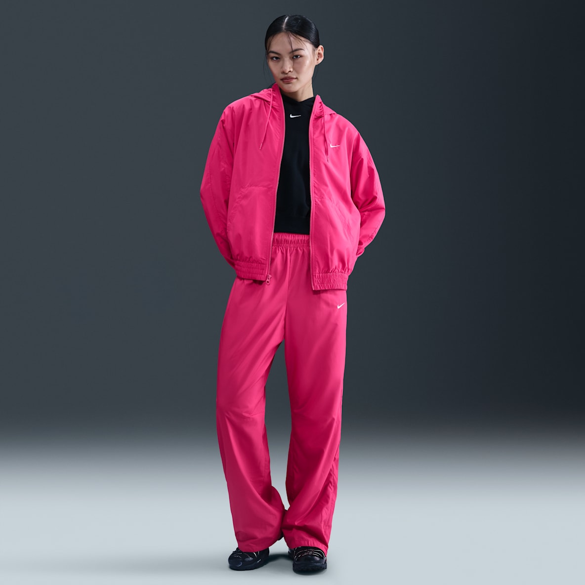 Nike Sportswear Classic Nike Sportswear Classic Women's Mid-Rise Open-Hem Pants