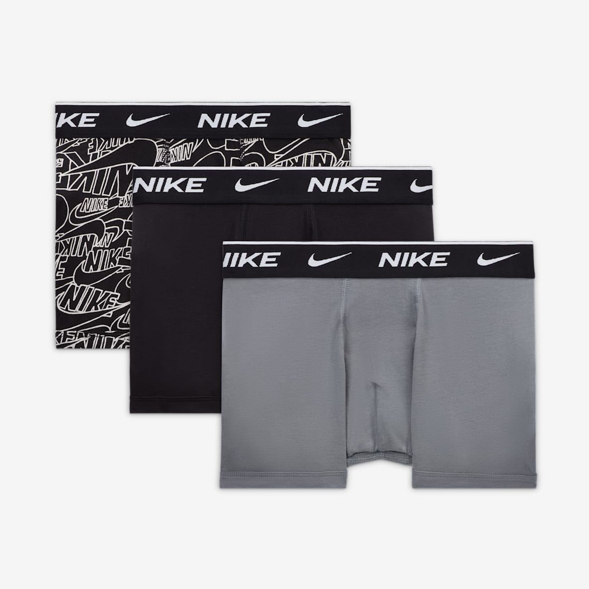 Nike Βαμβακερό μποξεράκι Everyday με στάμπα για μεγάλα παιδιά (συσκευασία τριών τεμαχίων)