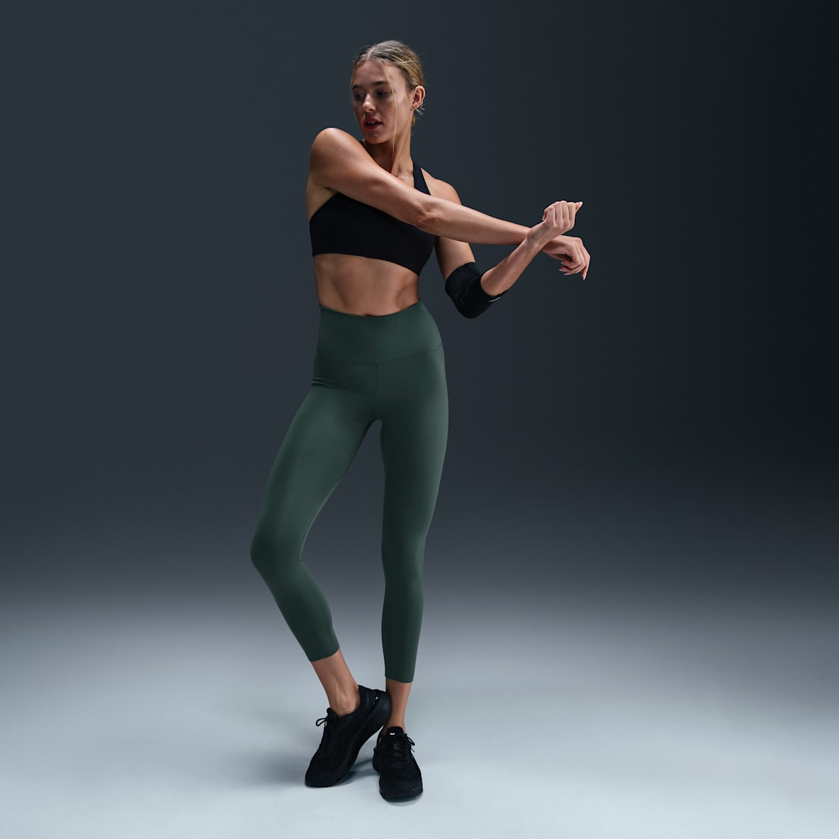 Nike Therma-FIT One Nike Therma-FIT One Women's High-Waisted 7/8 Leggings