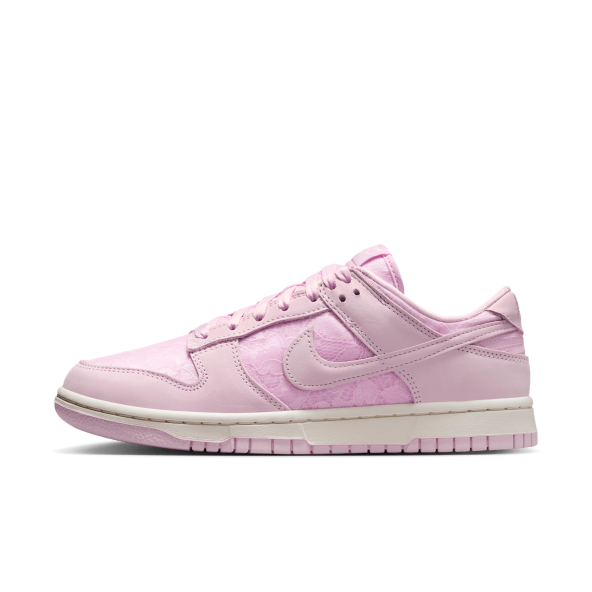 Nike Dunk Low Nike Dunk Low รองเท้าผู้หญิง