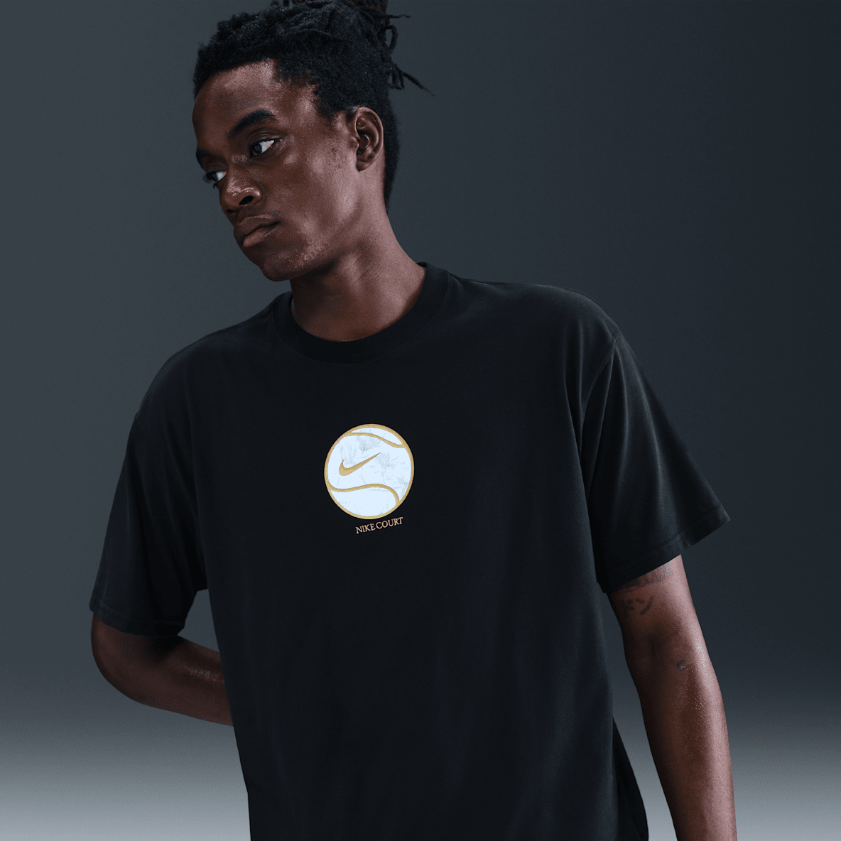 NikeCourt NikeCourt Dri-FIT Max90 T-shirt voor heren