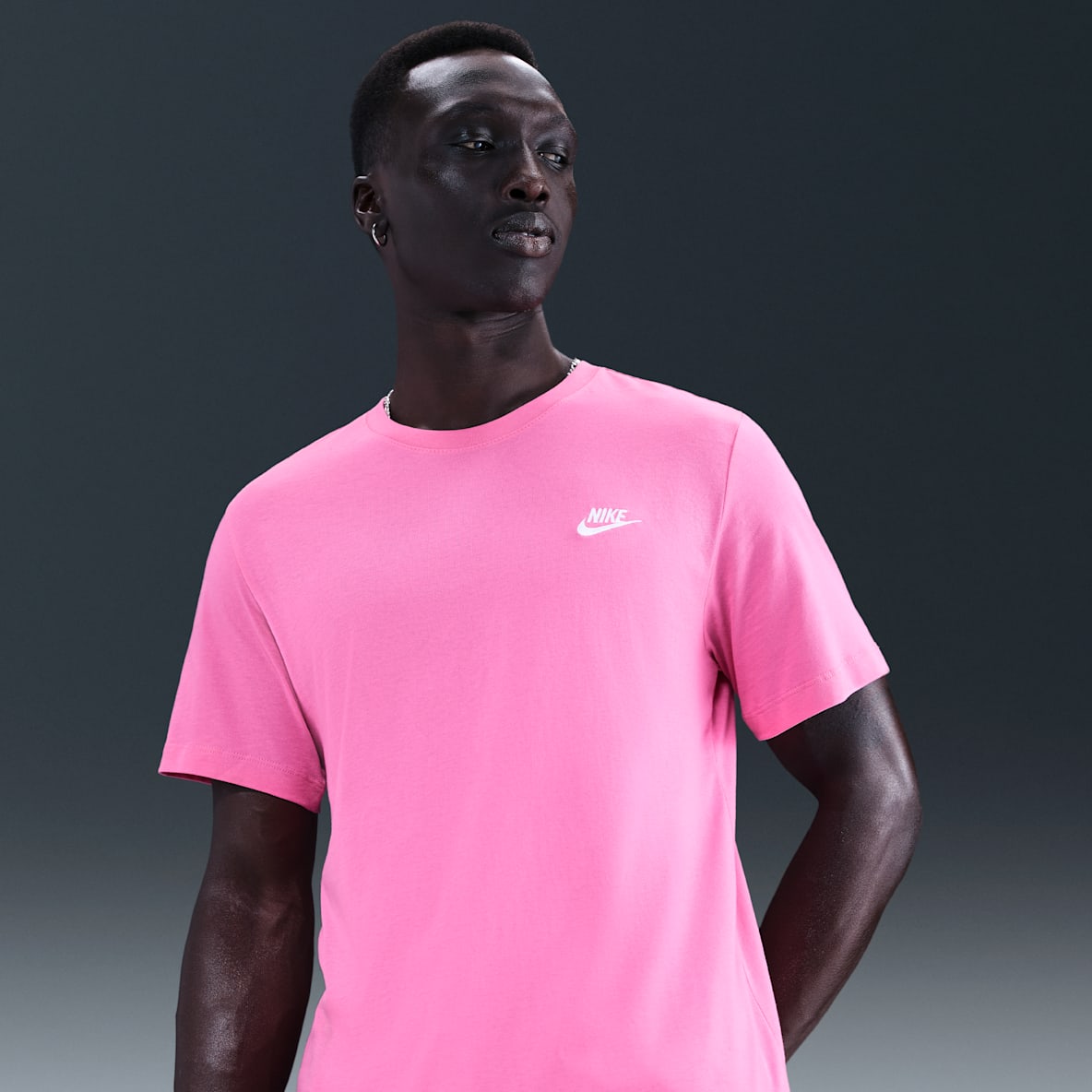 Nike Sportswear Club Pánské tričko