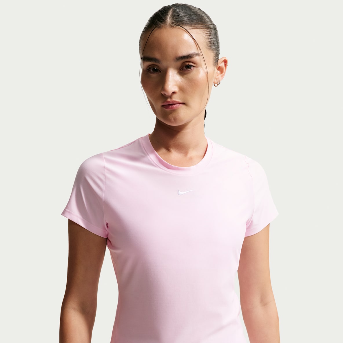 Nike Victory Playera de tennis de manga corta Dri-FIT para mujer