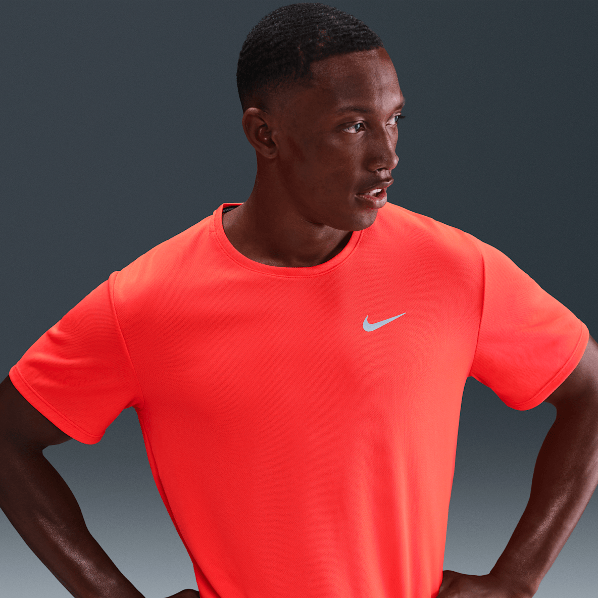 Nike Miler Nike Miler Haut de running à manches courtes Dri-FIT UV pour homme