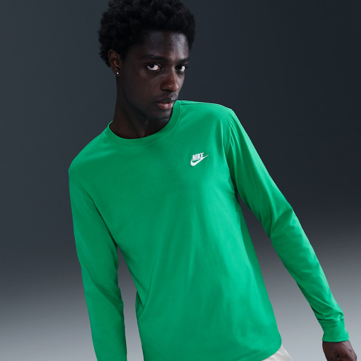 Nike Sportswear Club Nike Sportswear Club Men's Long-Sleeve T-Shirt
