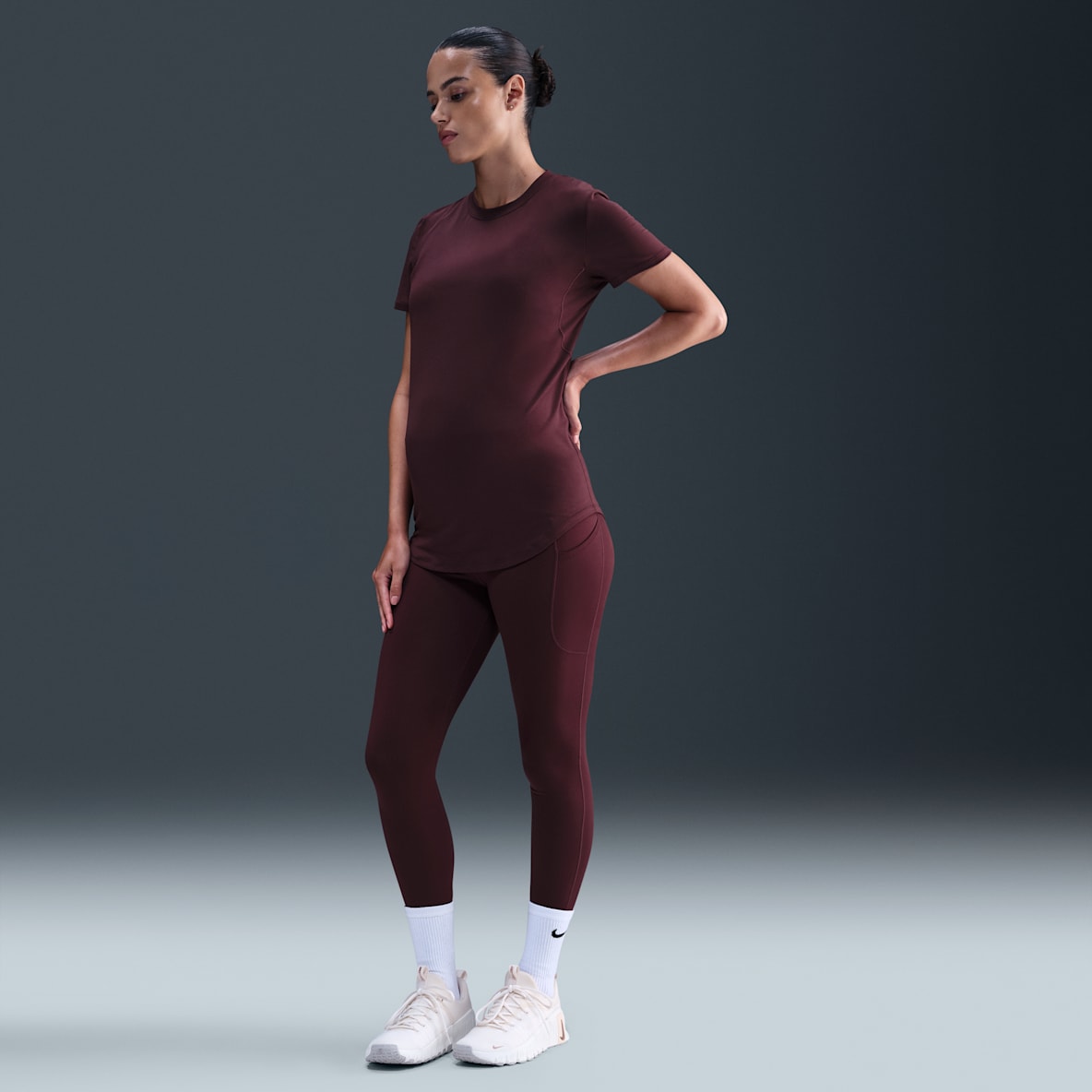 Nike (M) One Nike (M) One Women's High-Waisted 7/8 Leggings with Pockets (Maternity)