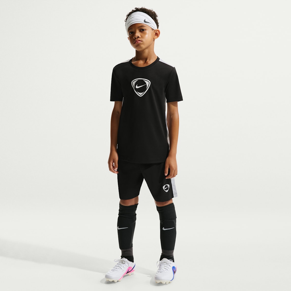 Nike Academy+ Nike Academy+ Older Kids' Dri-FIT Football Shorts