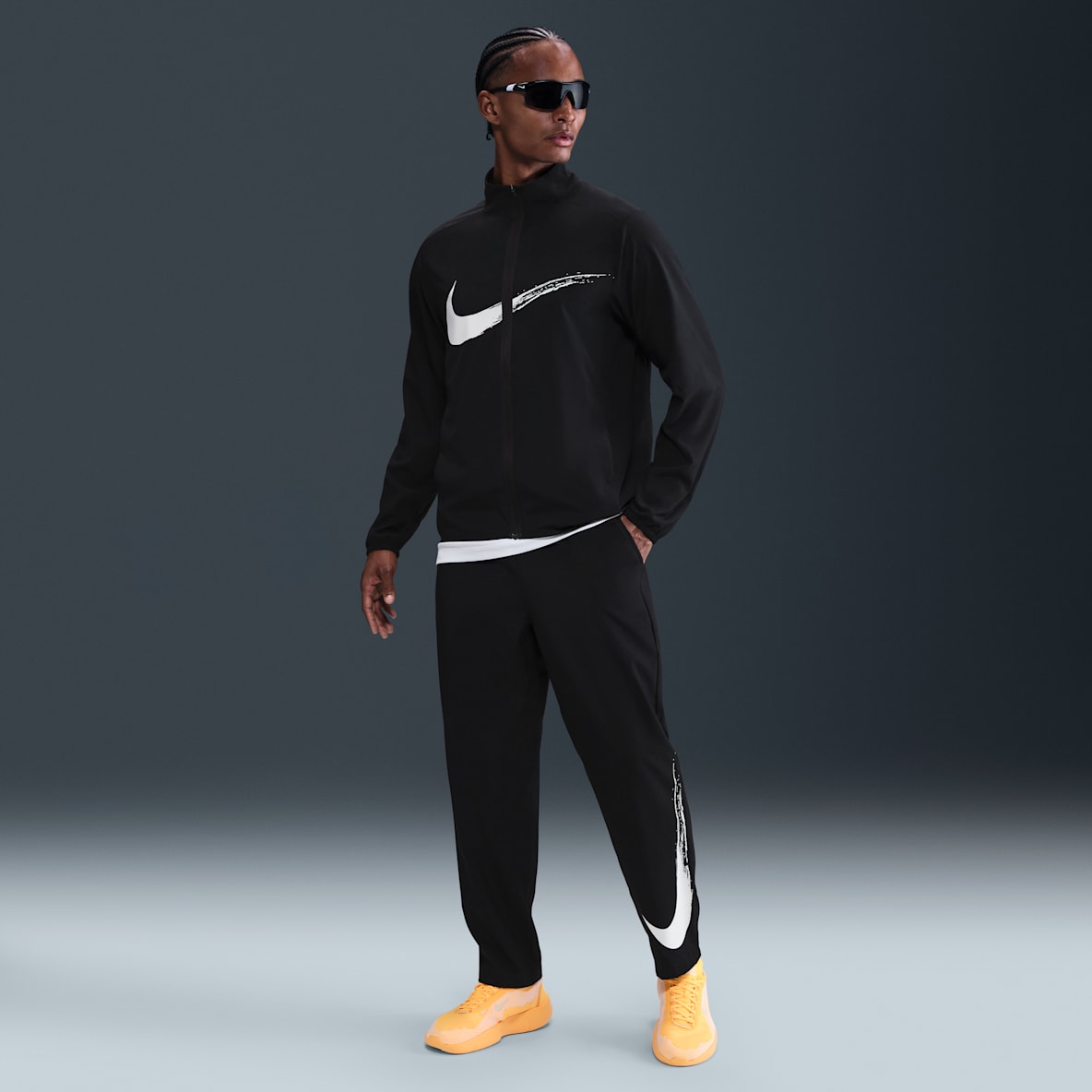 Nike Form Nike Form Men's Dri-FIT Open-Hem Versatile Trousers
