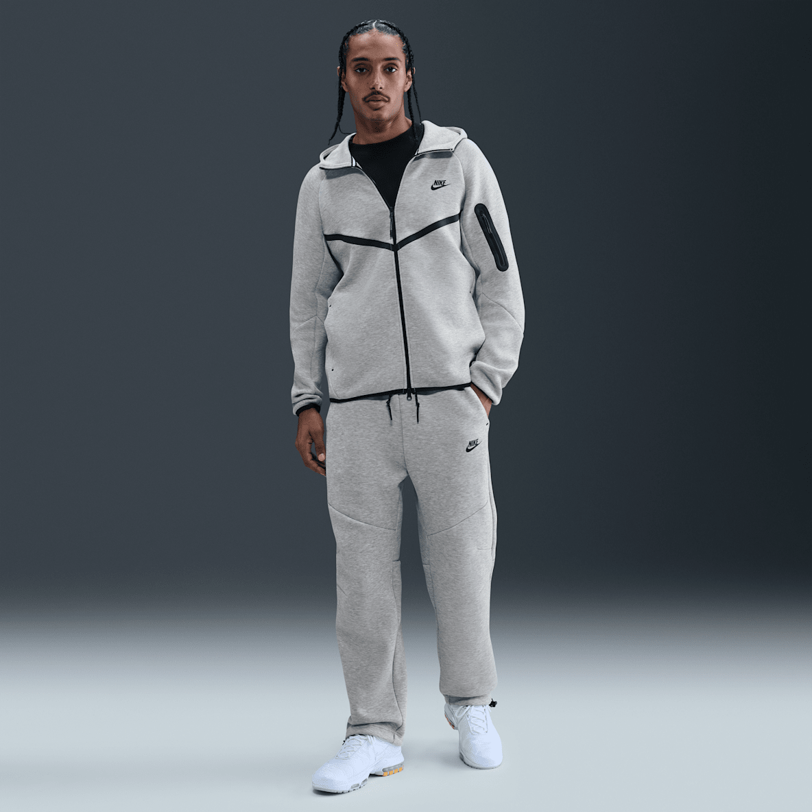 Nike Tech Nike Tech Pantalon en tissu Fleece à ourlet ouvert pour homme