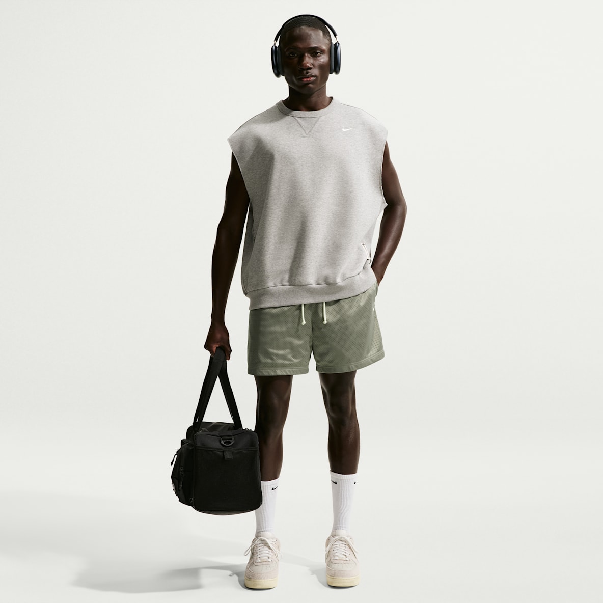 Nike Standard Issue Męskie spodenki treningowe do koszykówki z siateczki 13 cm