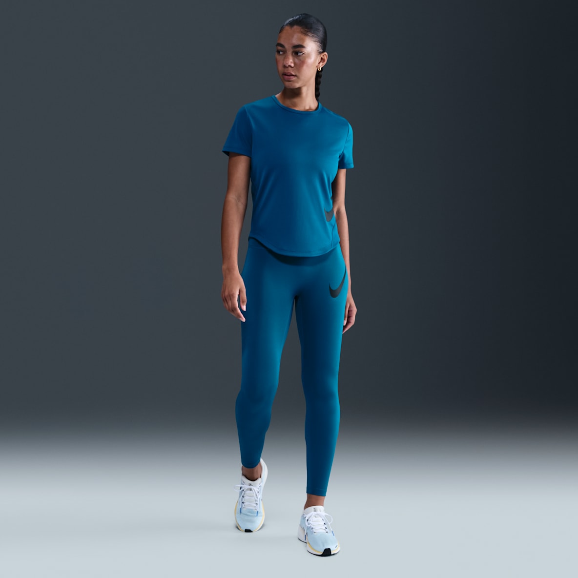 Nike Tempo Swoosh Run Leggings de correr de 7/8 y cintura alta para mujer