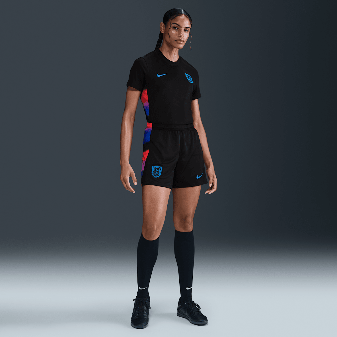 England 2025/26 Stadium Away England 2025/26 Stadium Away Women's Nike Dri-FIT Football Replica Shorts