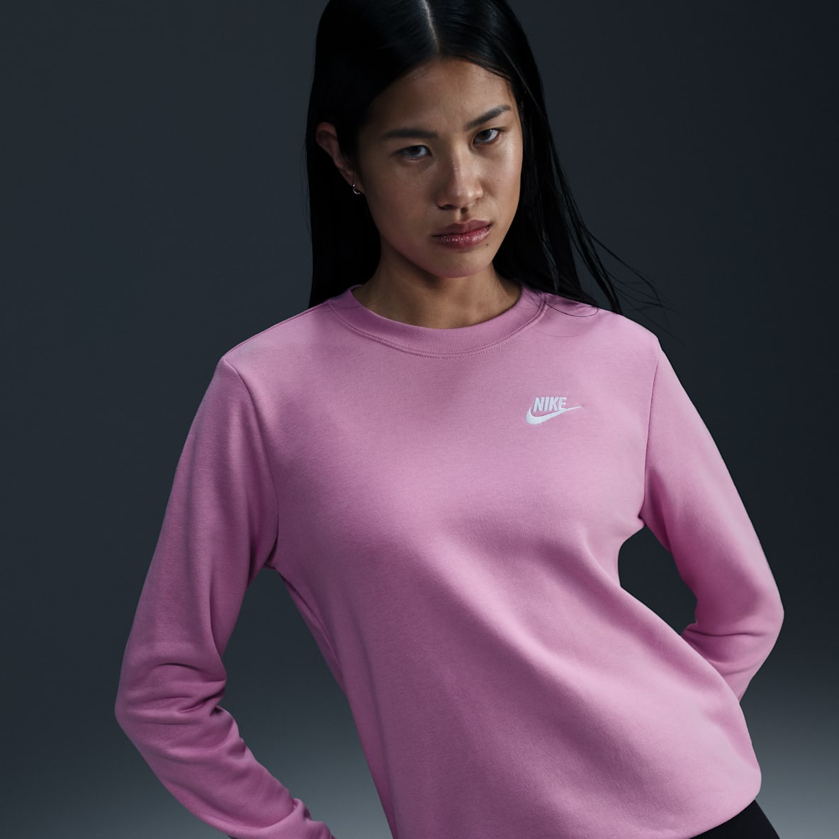 Nike Sportswear Club Fleece Nike Sportswear Club Fleece Women's Crew-Neck Sweatshirt