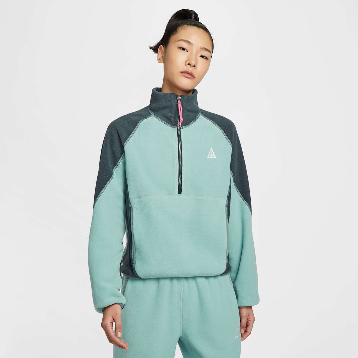 Nike ACG "Wolf Tree" Nike ACG "Wolf Tree" Women's 1/2-Zip Top