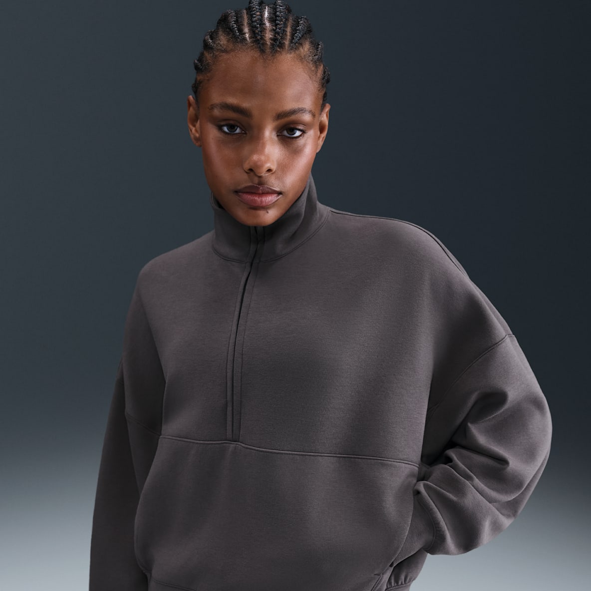 Nike 24.7 ImpossiblySoft Nike 24.7 ImpossiblySoft Women's Dri-FIT Oversized 1/2-Zip Top