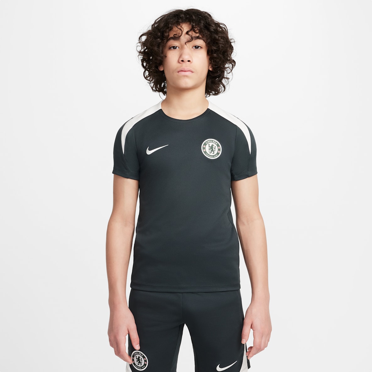 FC Chelsea Strike FC Chelsea Strike Nike Dri-FIT Kurzarm-Fußballoberteil (ältere Kinder)