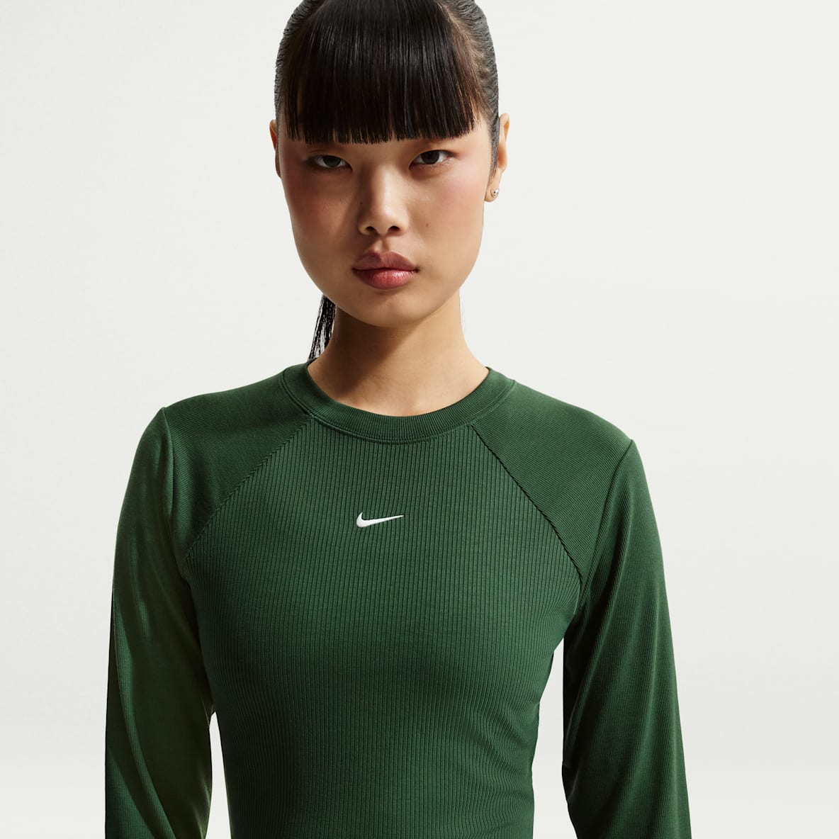Nike Sportswear Chill Knit Nike Sportswear Chill Knit Women's Tight Long-Sleeve Ribbed Top