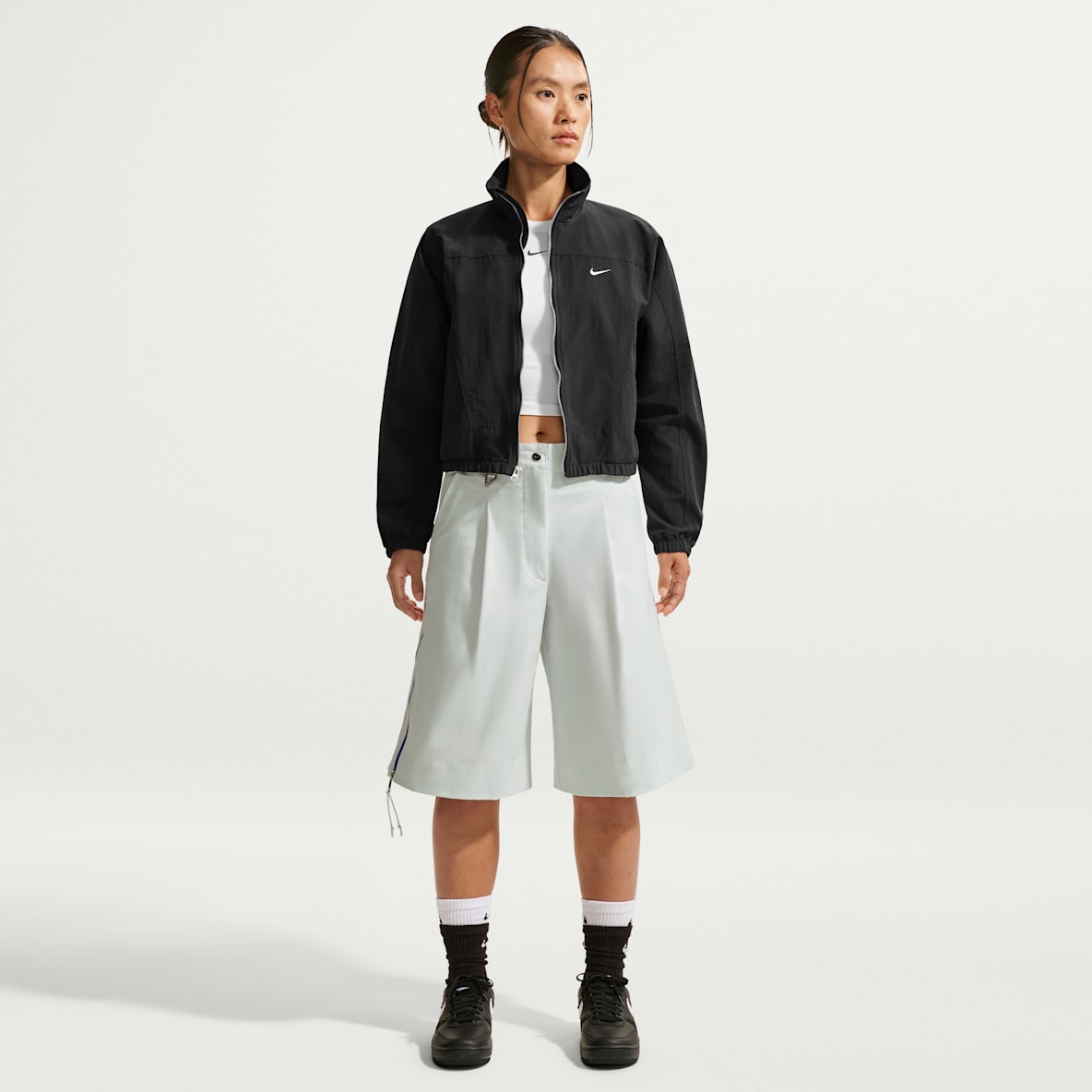 Nike Sportswear Airreverent Women's Low-Rise Shorts