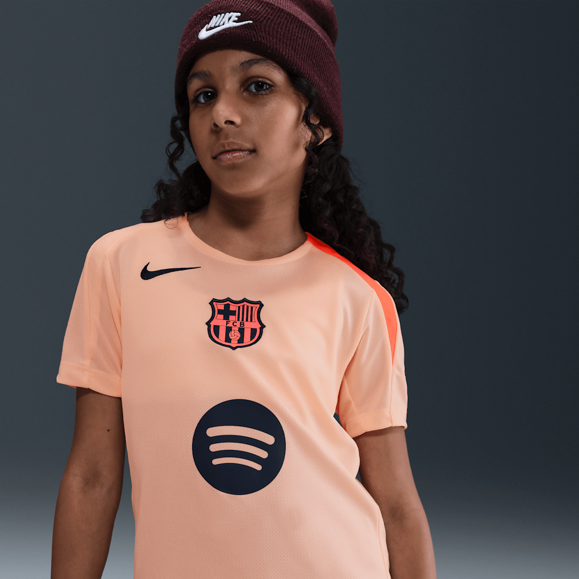 F.C. Barcelona Strike Third F.C. Barcelona Strike Third Older Kids' Nike Dri-FIT Total 90 Football Knit Top