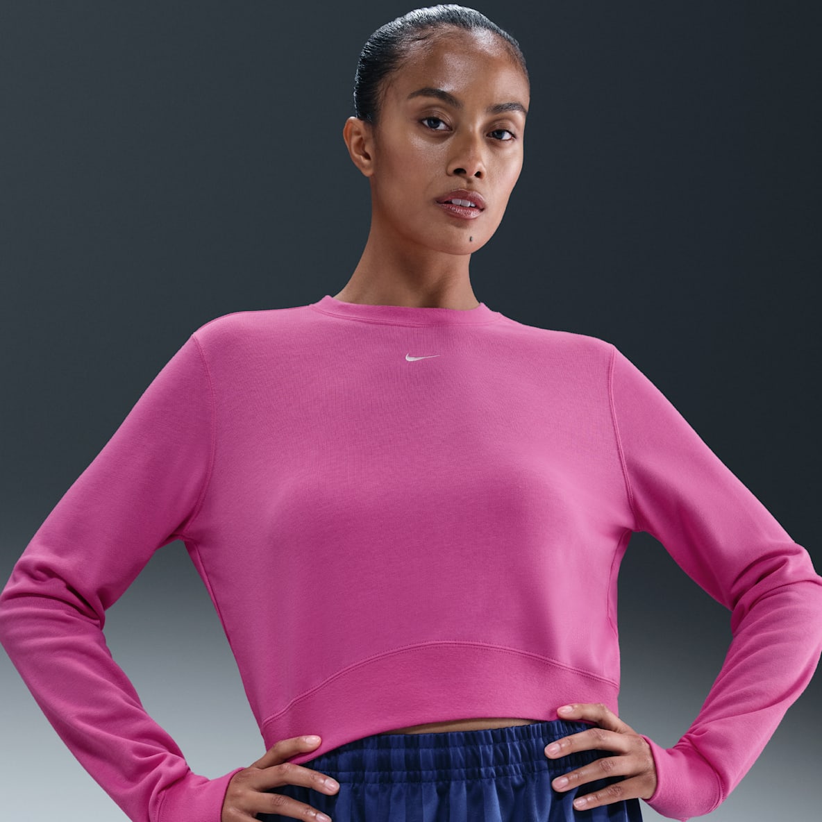 Nike Sportswear Chill Terry Nike Sportswear Chill Terry Women's Crew-Neck French Terry Sweatshirt