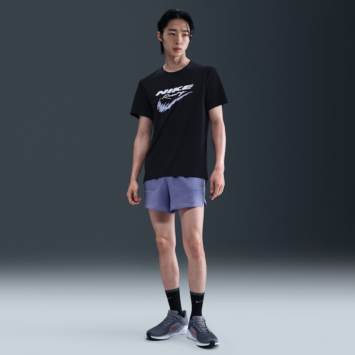 Nike Stride Nike Stride Men's Dri-FIT 12.5cm (approx.) Brief-Lined Perforated Running Shorts