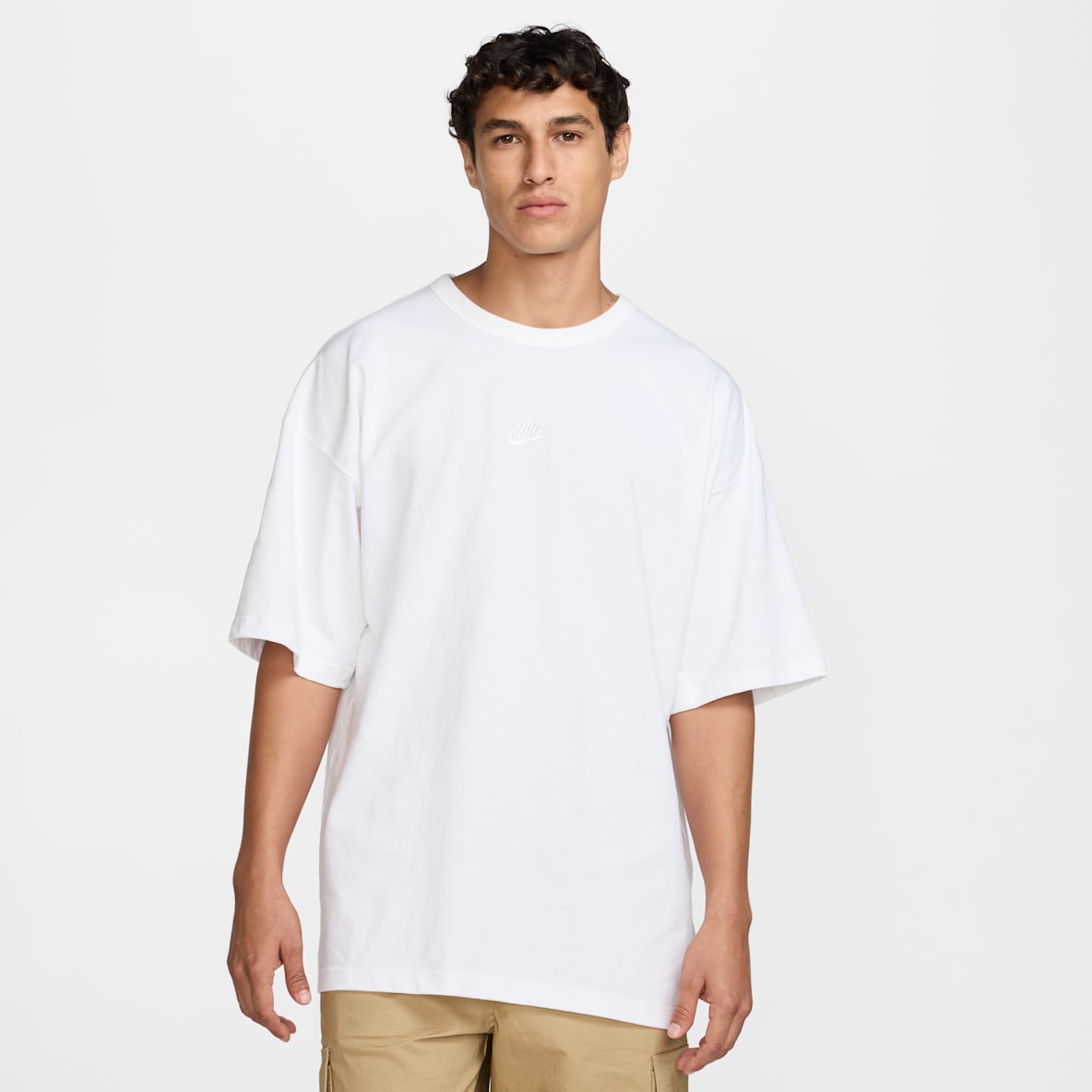 Nike Sportswear Premium Essentials Nike Sportswear Premium Essentials Men's Oversized T-shirt