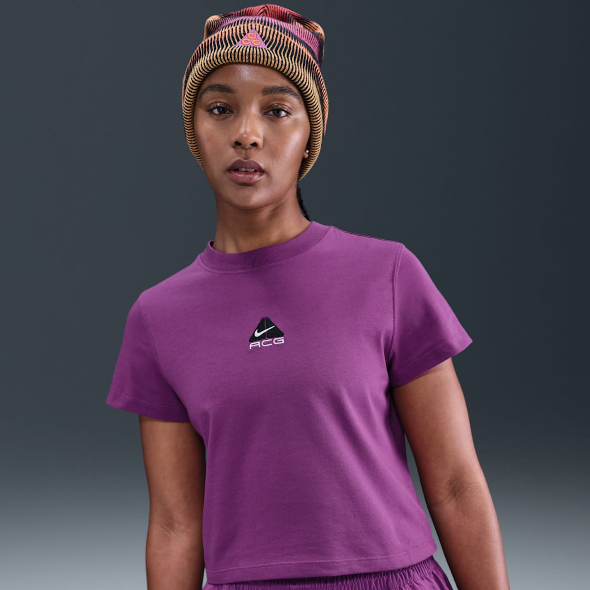 Nike ACG Nike ACG Playera de manga corta Dri-FIT para mujer