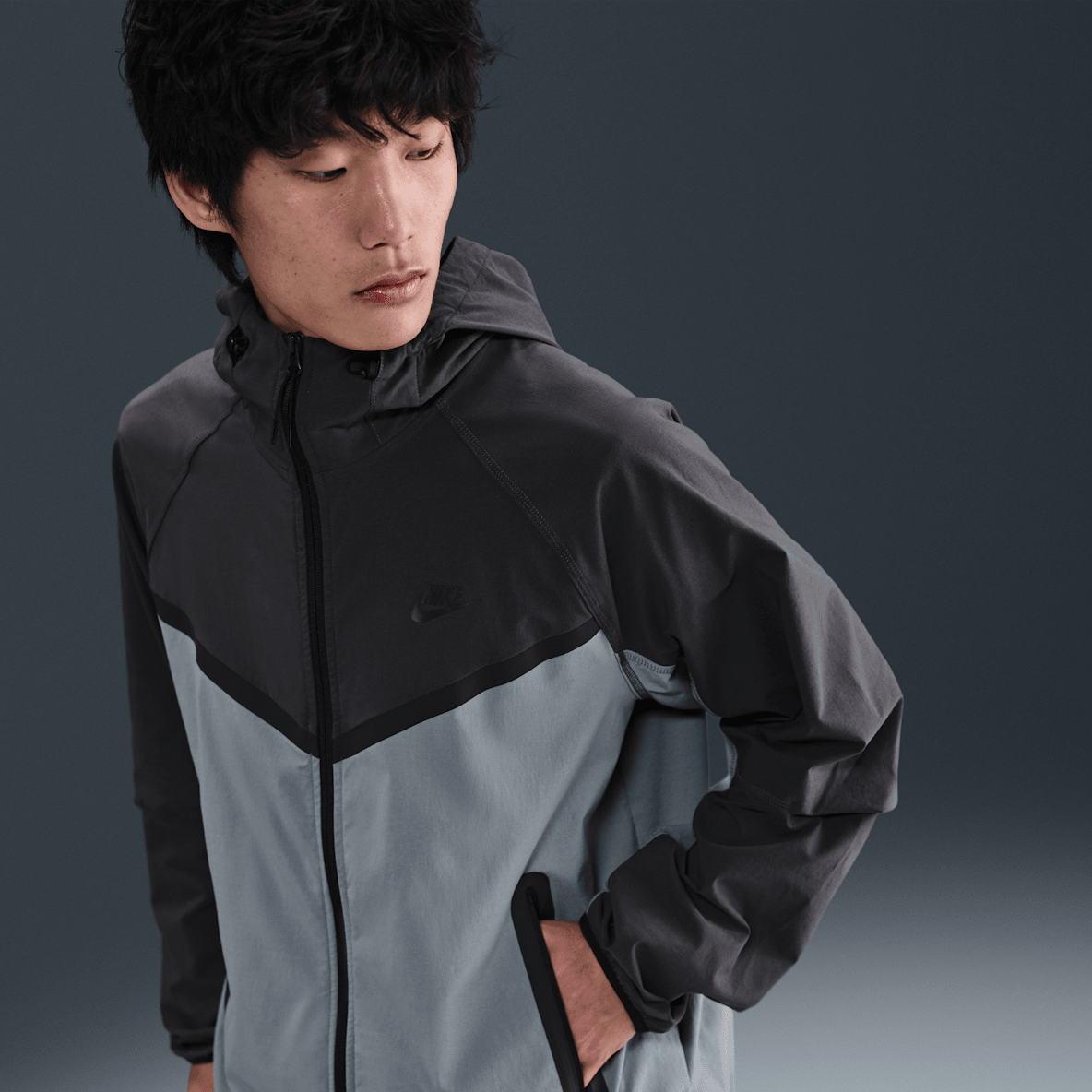 Nike Tech Windrunner Nike Tech Windrunner Men's Woven Full-Zip Jacket