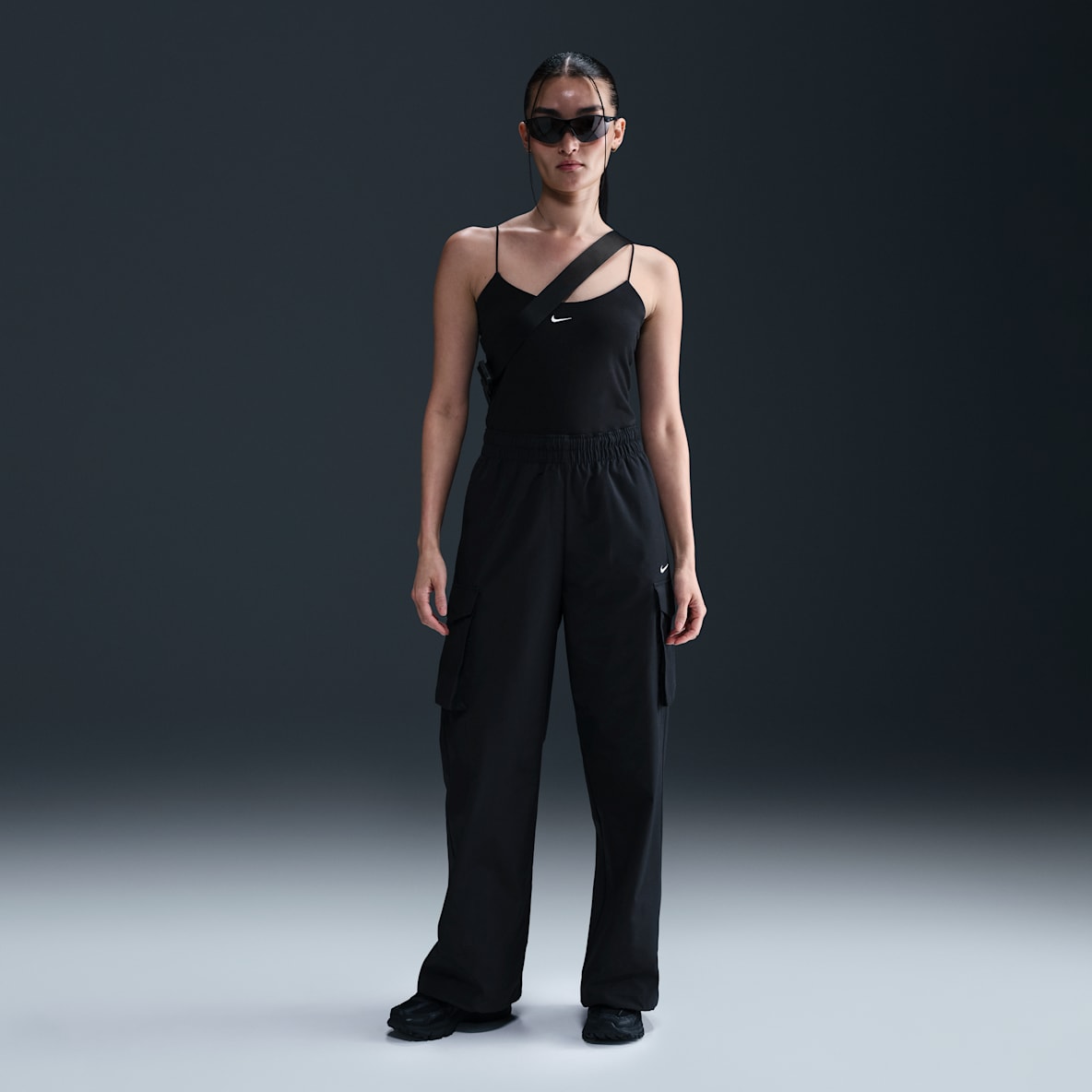 Nike Sportswear Everything Wovens Nike Sportswear Everything Wovens Women's Mid-Rise Cargo Trousers