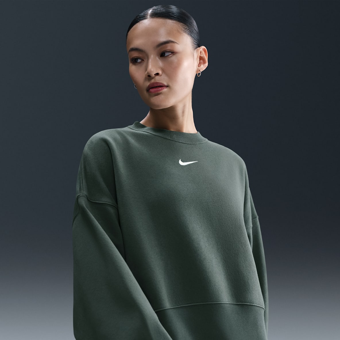 ナイキ スポーツウェア コレクション エッセンシャル ナイキ スポーツウェア コレクション エッセンシャル ウィメンズ オーバーサイズド フリース クルー