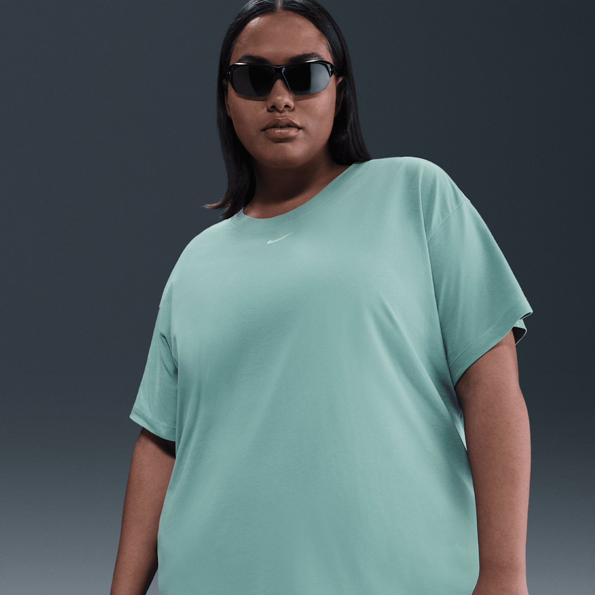 Nike Sportswear Essential Nike Sportswear Essential Women's T-Shirt (Plus Size)