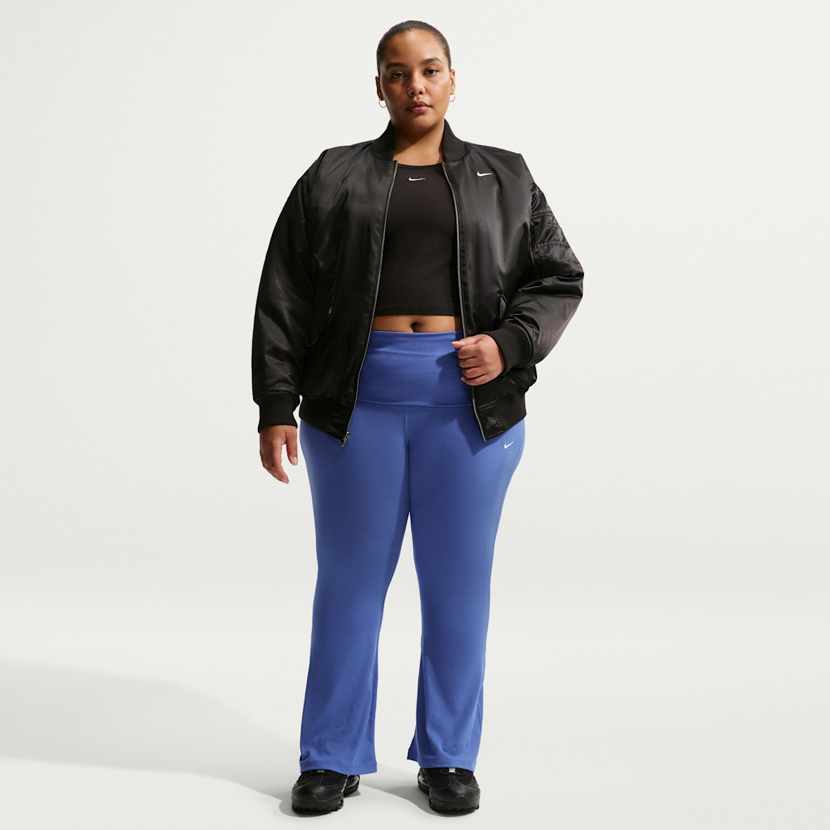 Nike Sportswear Chill Knit Women's Mid-Rise Tight Ribbed Pants (Plus Size)