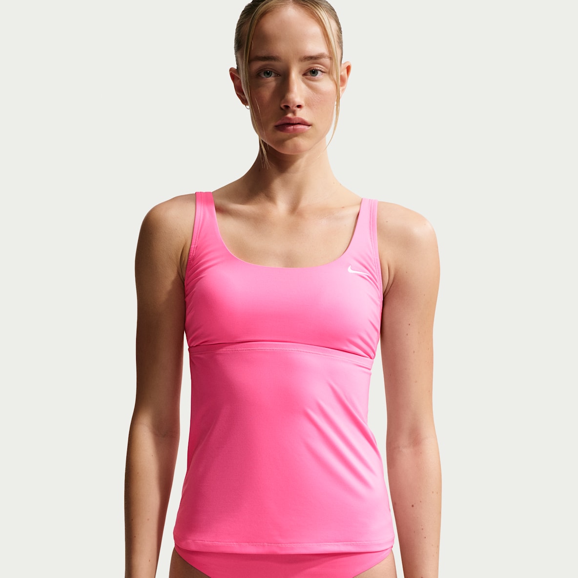 Nike Swim Tankini con cuello en forma de U para mujer