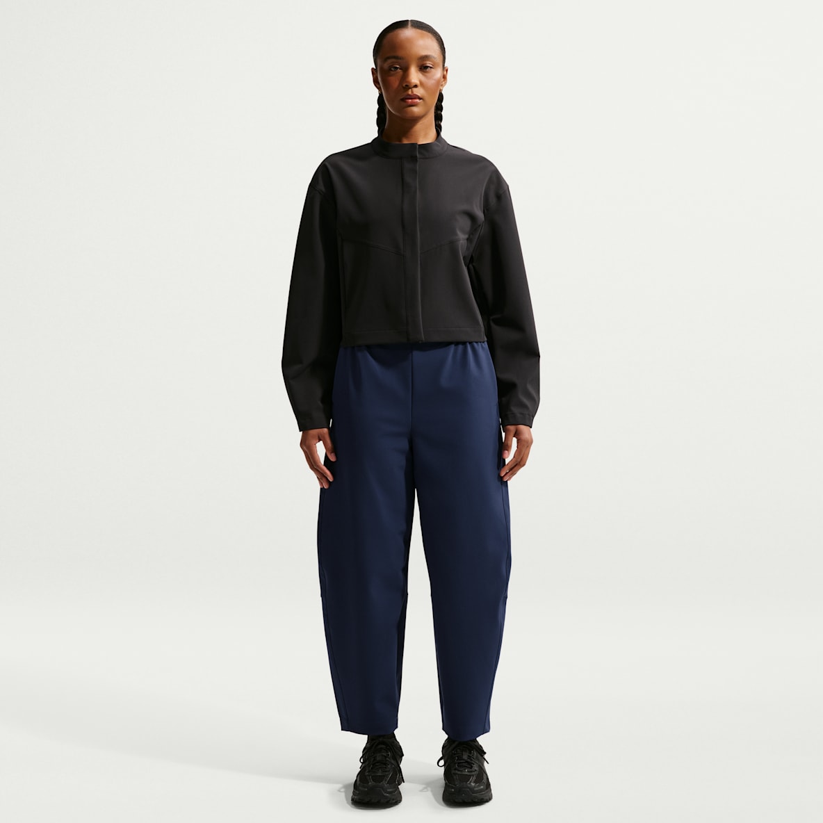 Nike 24.7 PerfectStretch Women's Dri-FIT High-Waisted Loose Barrel-Leg Pants