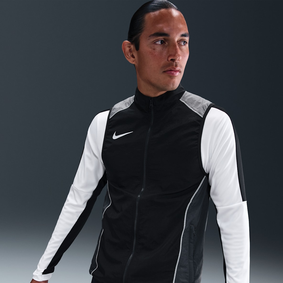 Nike Strike+ Nike Strike+ Chaleco de fútbol Repel para hombre