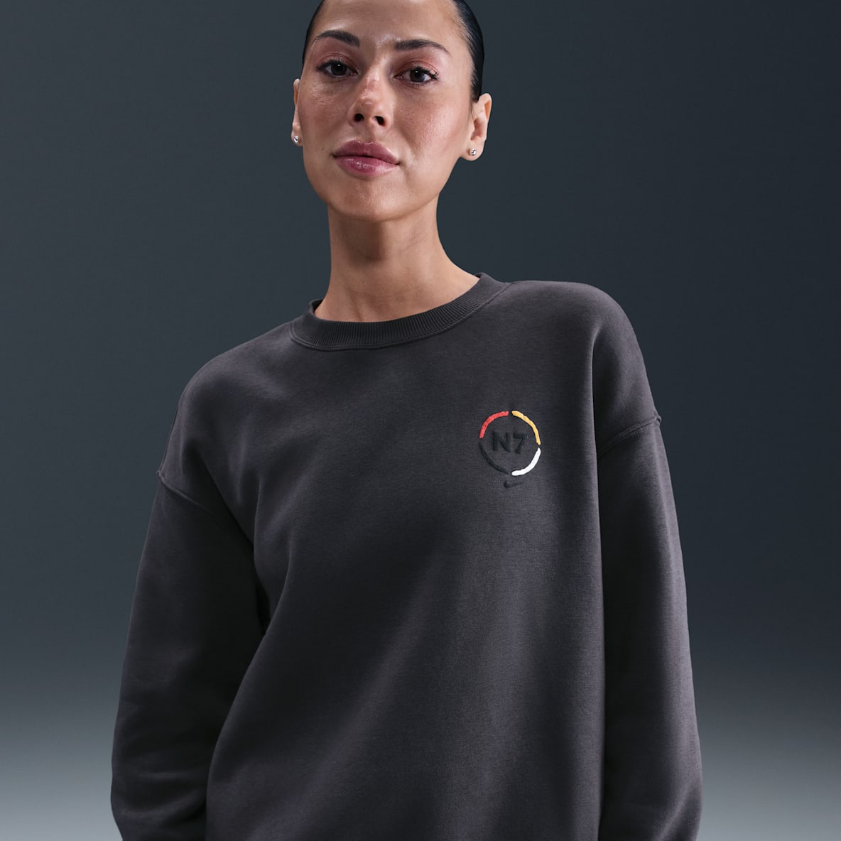 Nike Sportswear Phoenix Fleece N7 Nike Sportswear Phoenix Fleece N7 Oversized Crew-Neck Sweatshirt