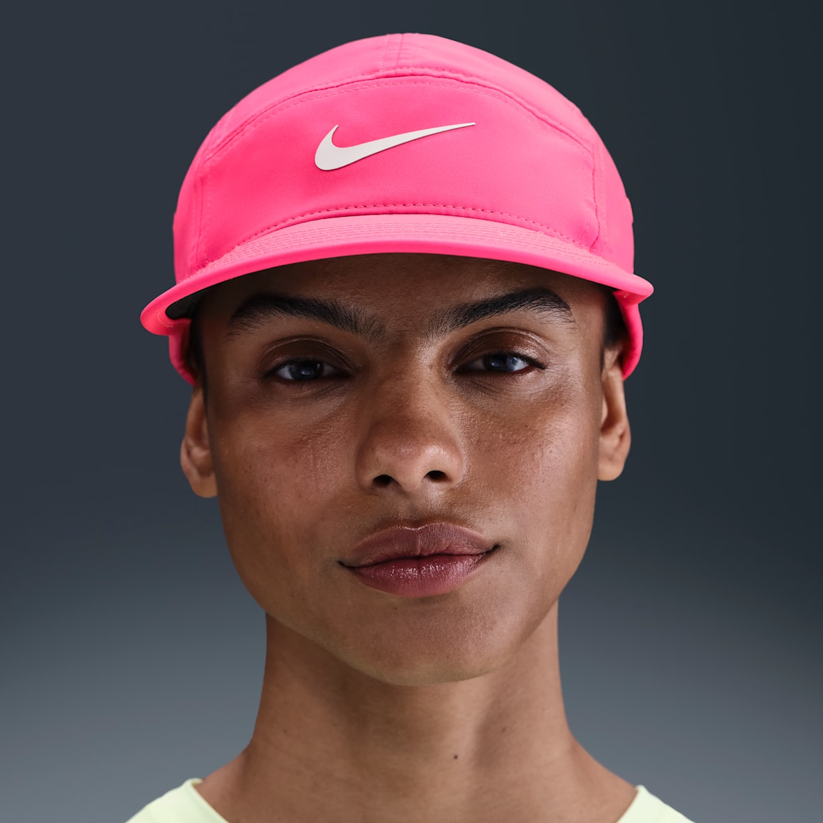 Pink Caps Nike UK