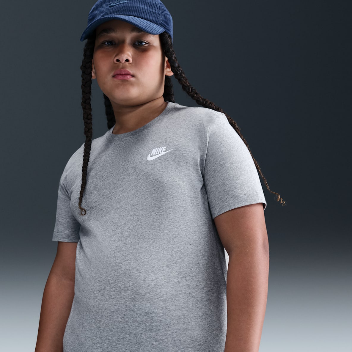 Nike Sportswear Nike Sportswear Playera para niños talla grande (talla amplia)