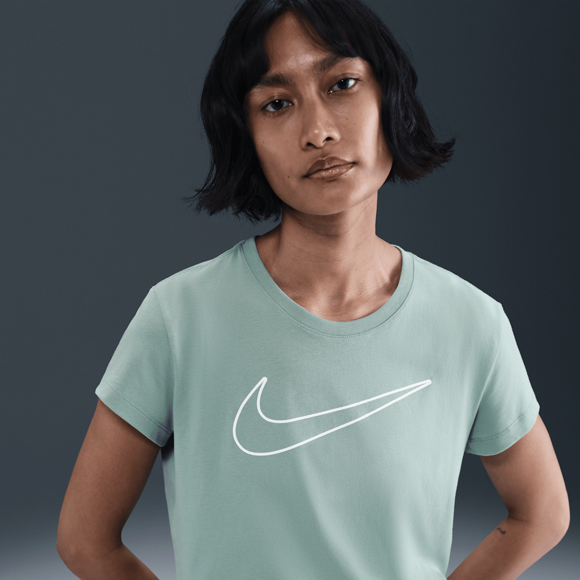 Nike Sportswear Women's Short-Sleeve Graphic T-Shirt