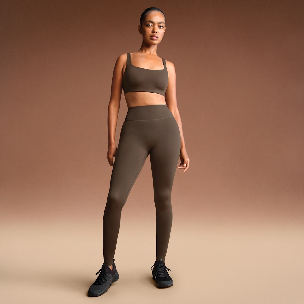 NikeSKIMS Matte NikeSKIMS Matte Leggings de tiro alto de 74 cm para mujer
