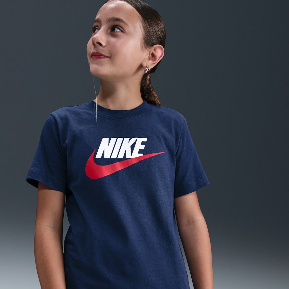 Nike Sportswear Older Kids' T-Shirt