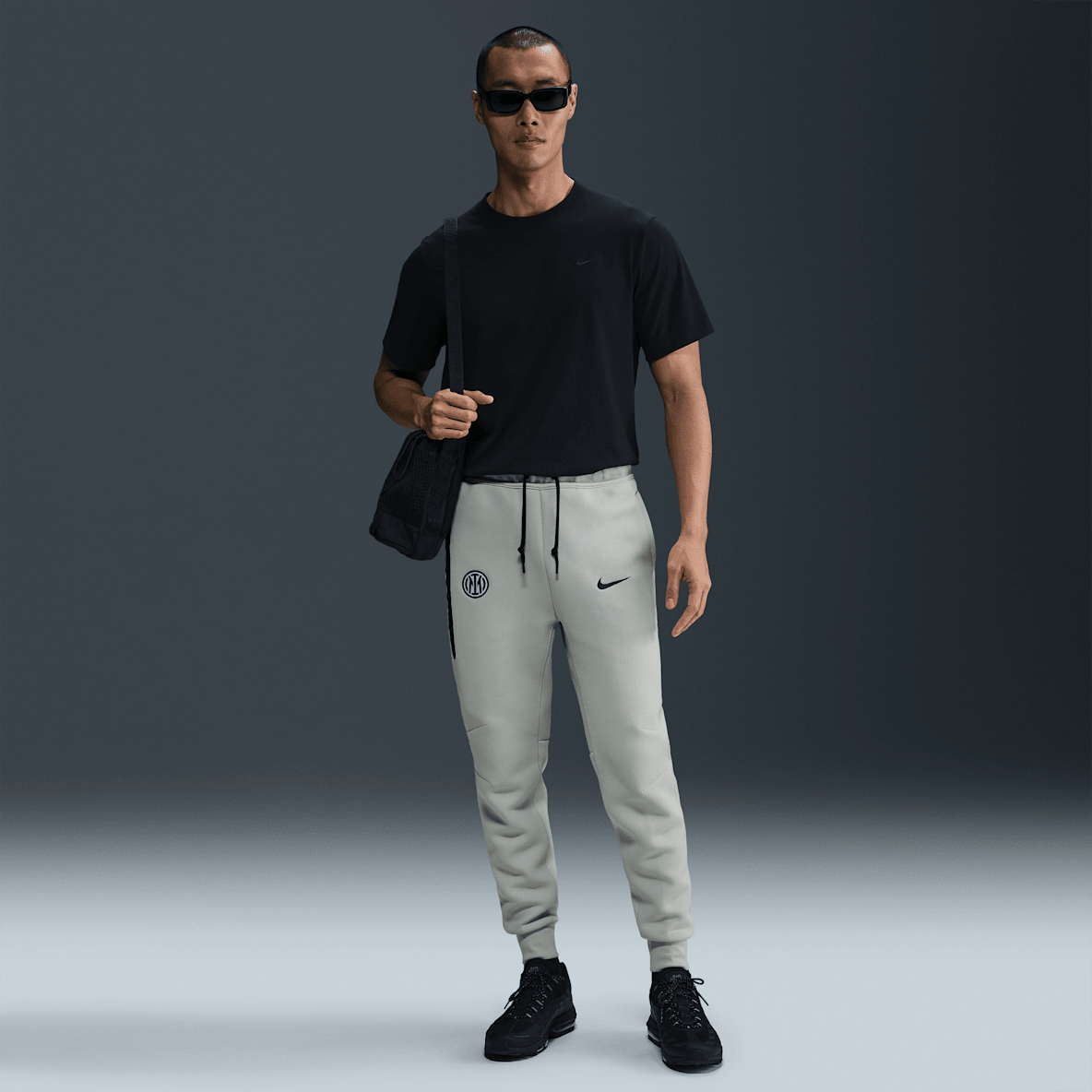 Inter Milan Tech Inter Milan Tech Pantalon de jogging en tissu Fleece Nike Football pour homme