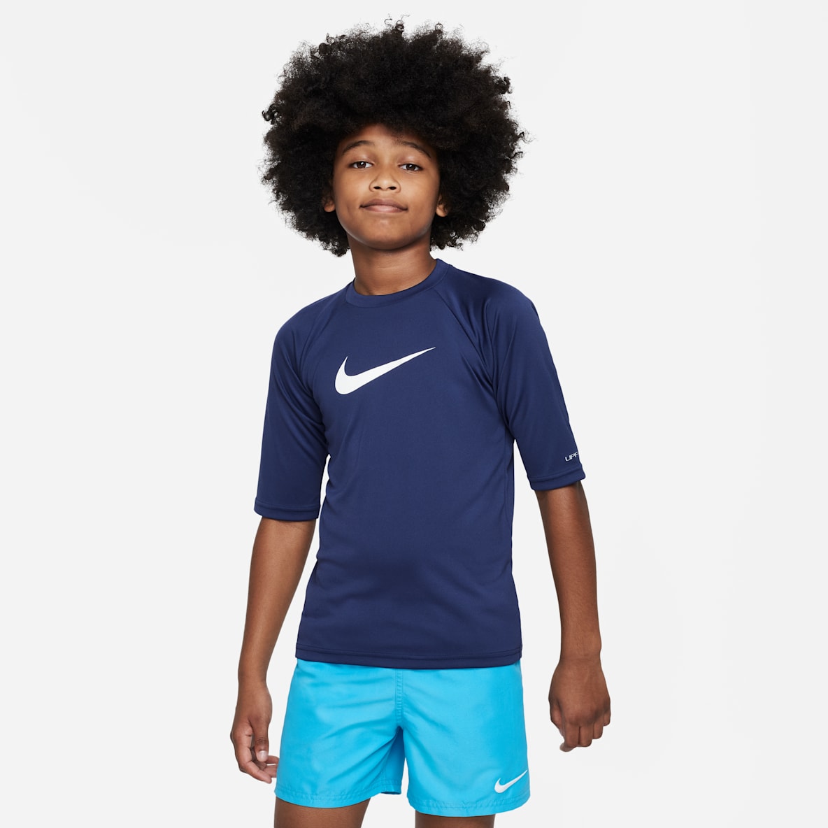 Nike Swim Hydroguard Essential Playera de manga corta Dri-FIT UV para niño talla grande