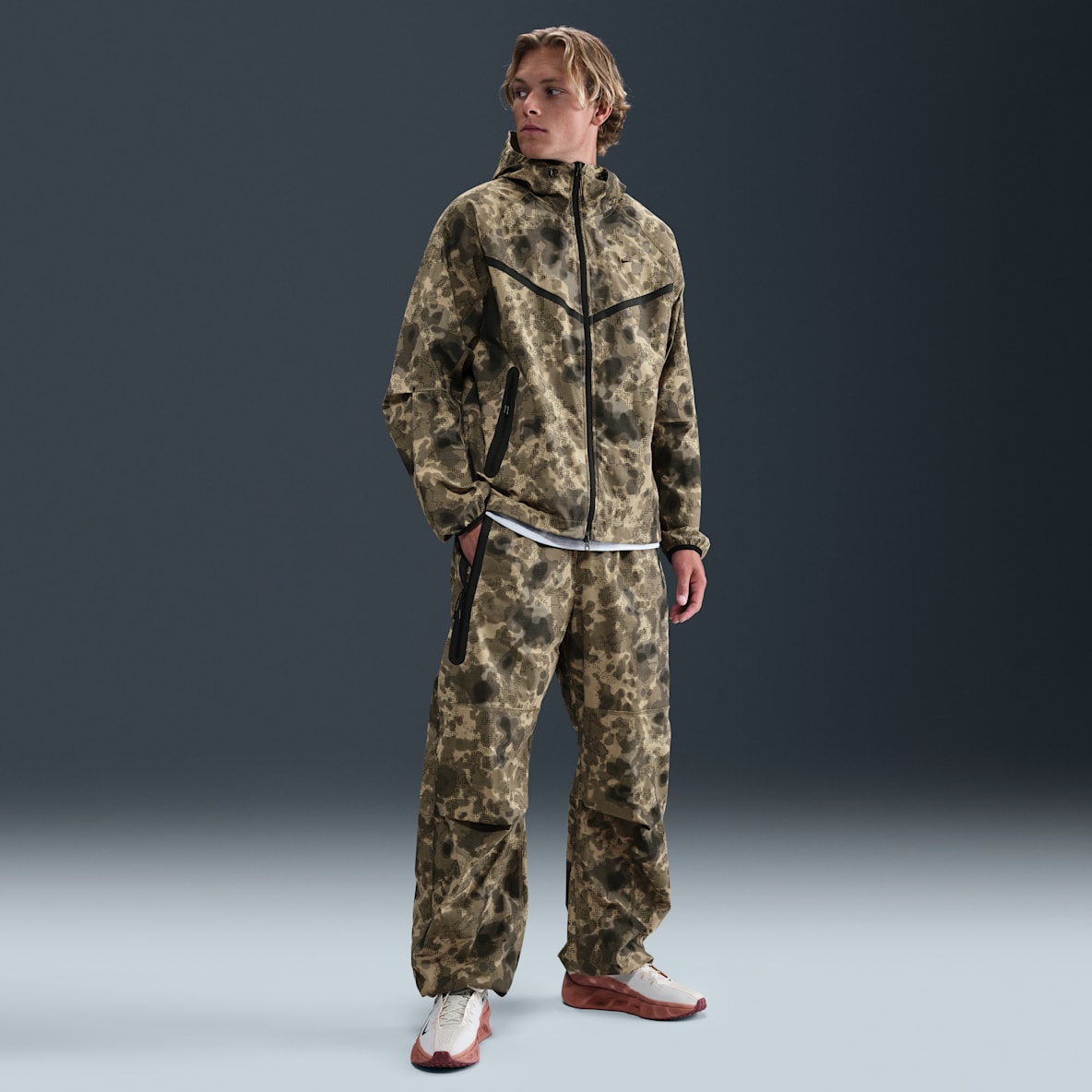 Nike Tech Nike Tech Camo-Webhose mit lockerer Passform und Dri-FIT-Technologie (Herren)