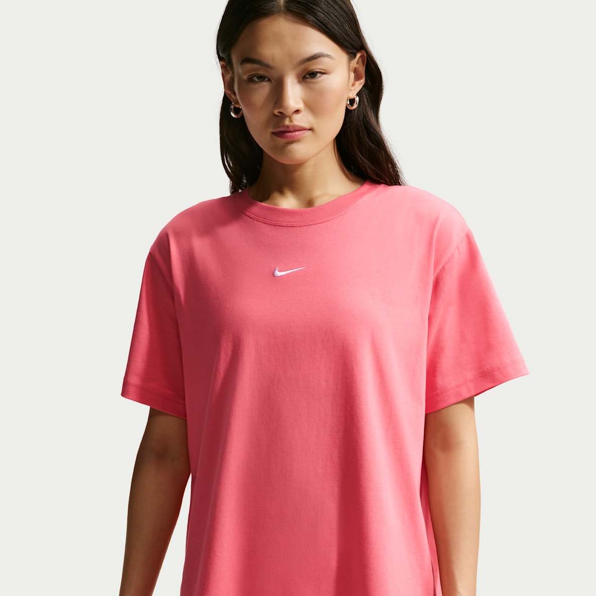 Nike Sportswear Nike Sportswear Women's Oversized Short-Sleeve T-Shirt