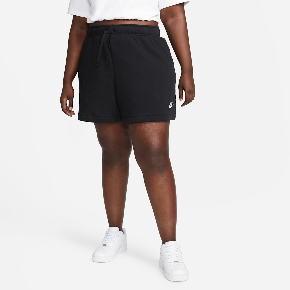 Nike Sportswear Club Fleece Women's Mid-Rise Shorts (Plus Size)