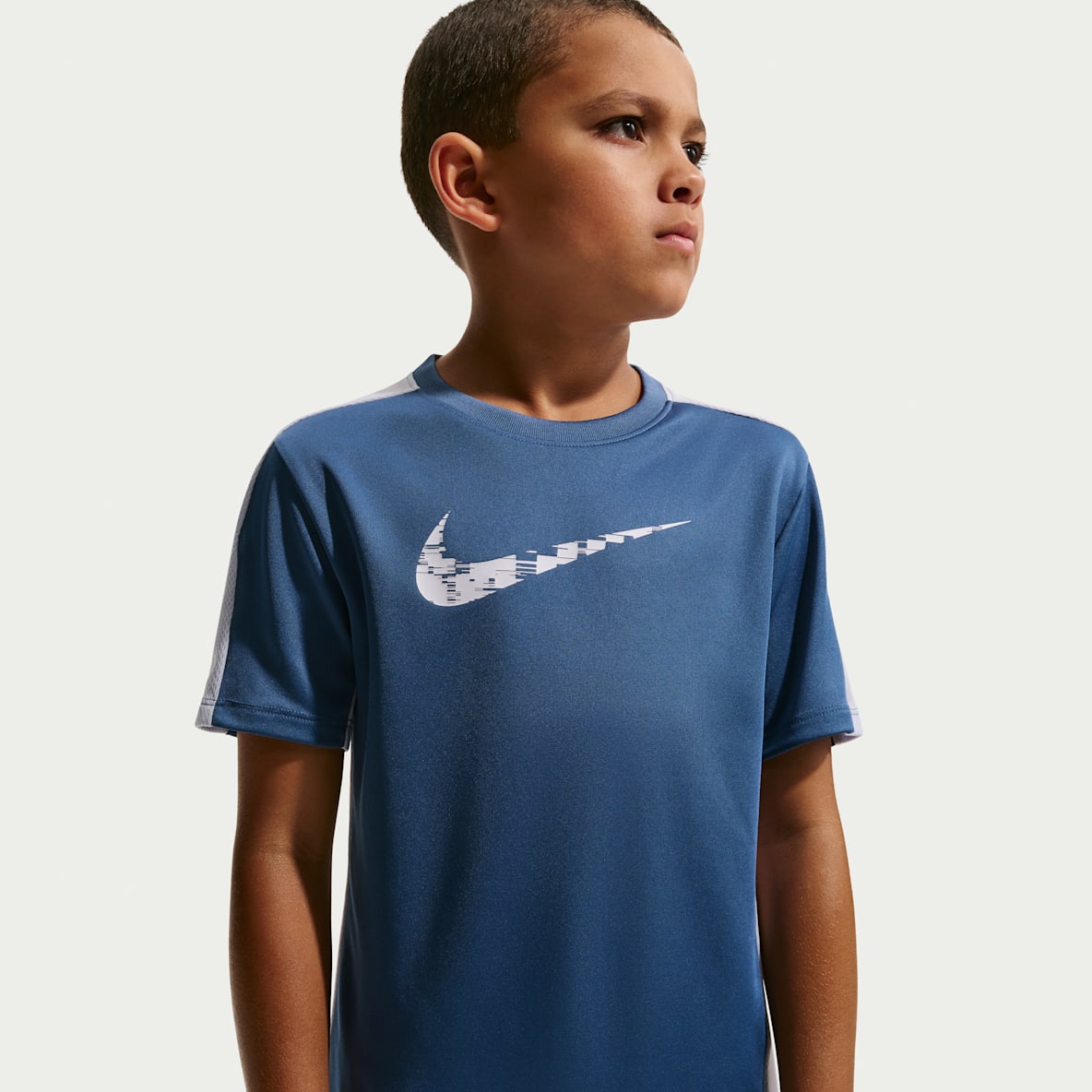 Nike Trophy23 Nike Trophy23 Older Kids' (Boys') Dri-FIT Short-Sleeve Training Top