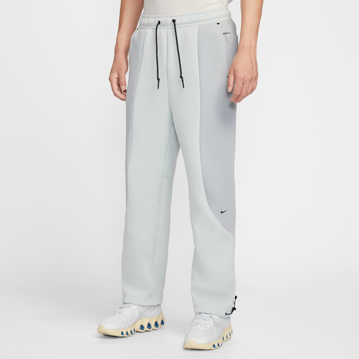 Nike Tech Nike Tech Men's Colour-Block Open-Hem Fleece Trousers